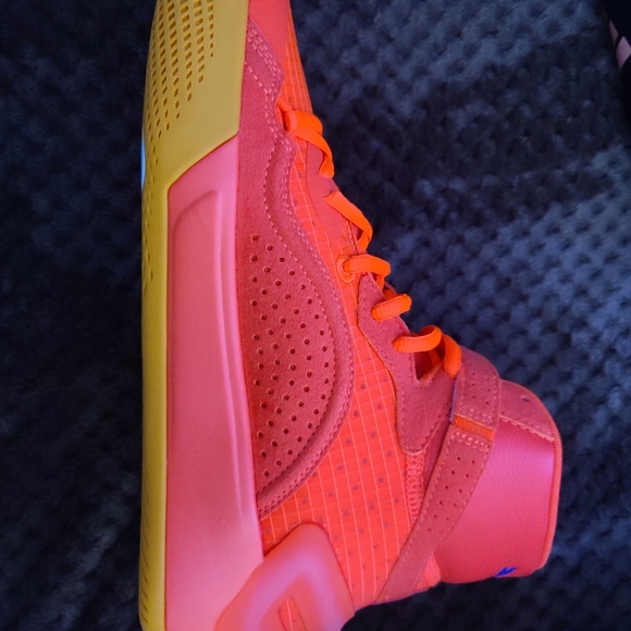 Puma basketball high tops - Picture 3 of 6